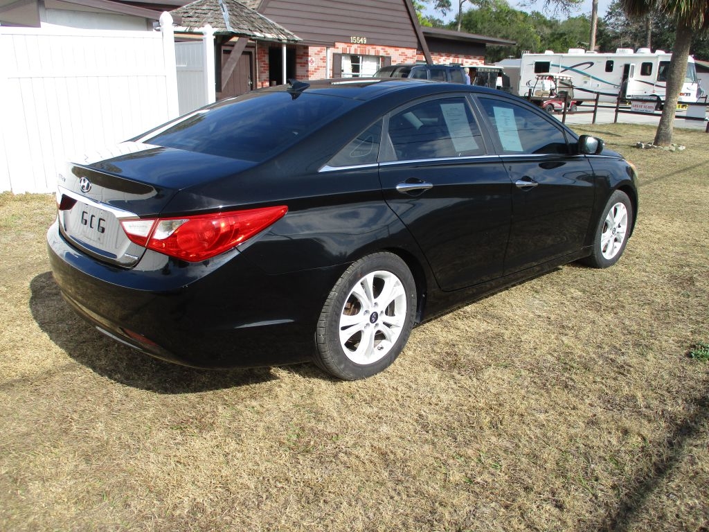 Hyundai Sonata  2012