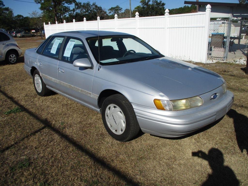 Ford Taurus  1995