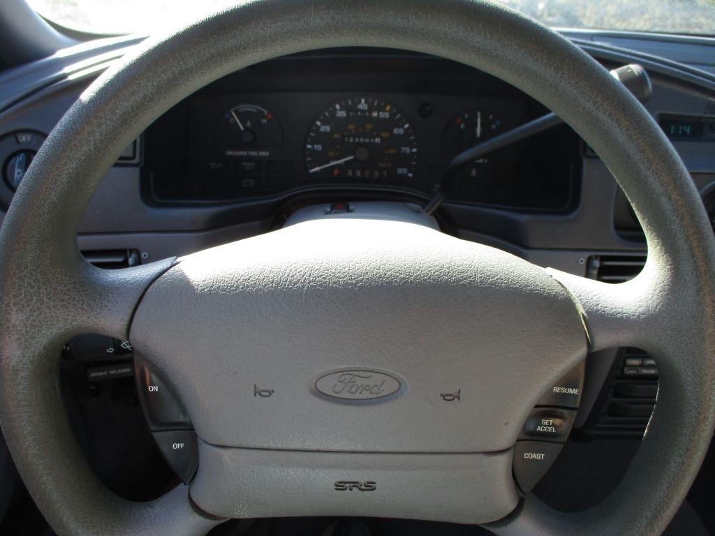Ford Taurus  1995