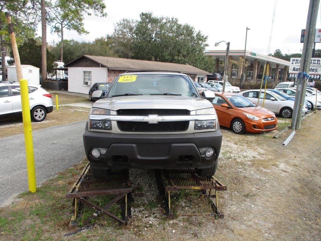 Chevrolet Avalanche  2003