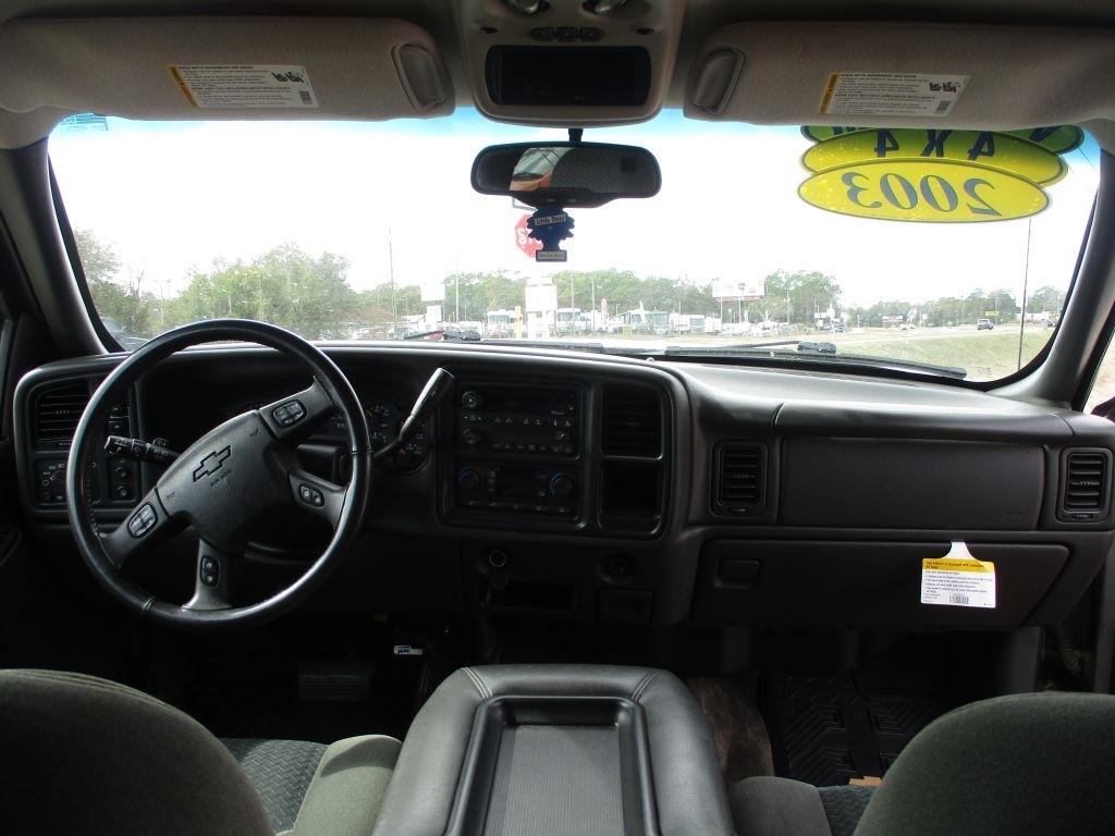 Chevrolet Avalanche  2003