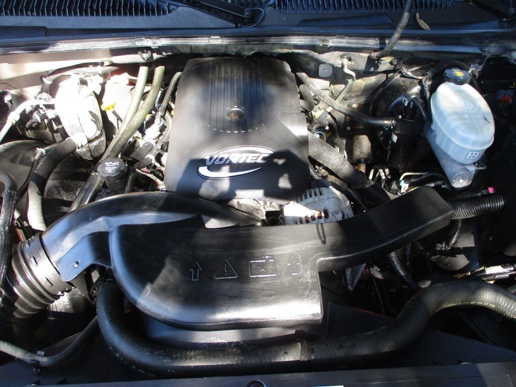 Chevrolet Avalanche  2003