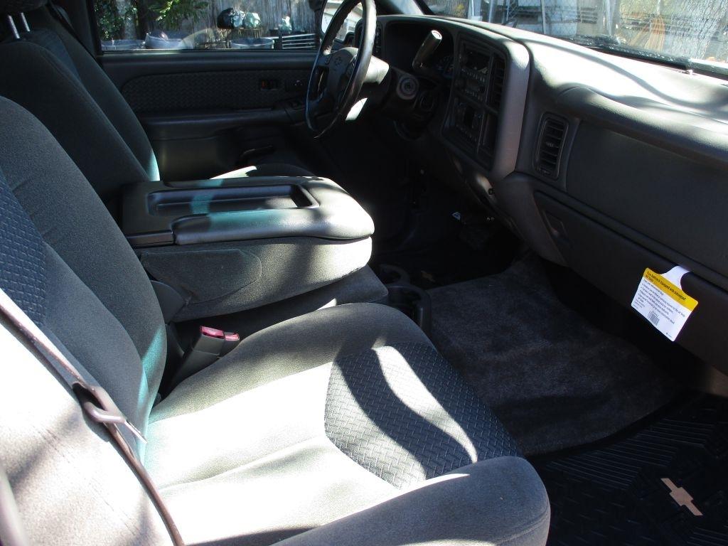 Chevrolet Avalanche  2003