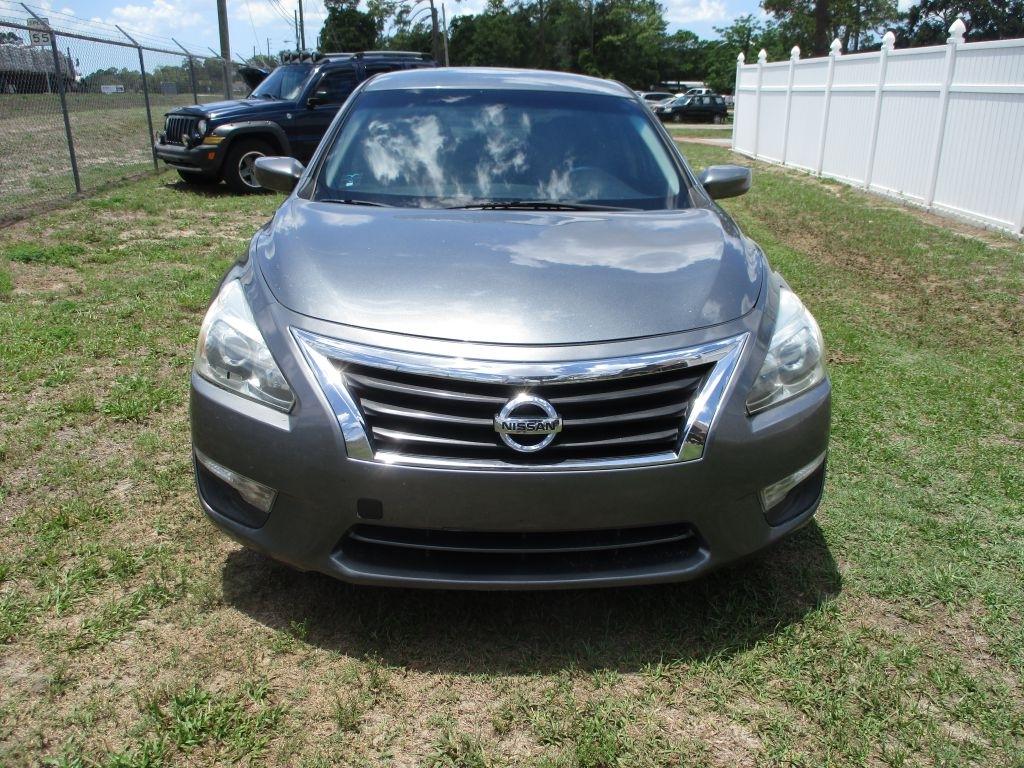 Nissan Altima  2014