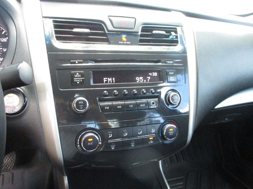Nissan Altima  2014
