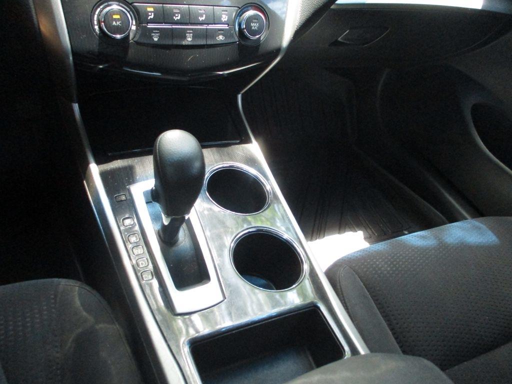 Nissan Altima  2014