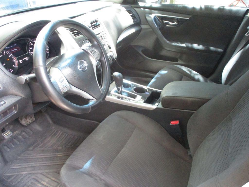 Nissan Altima  2014