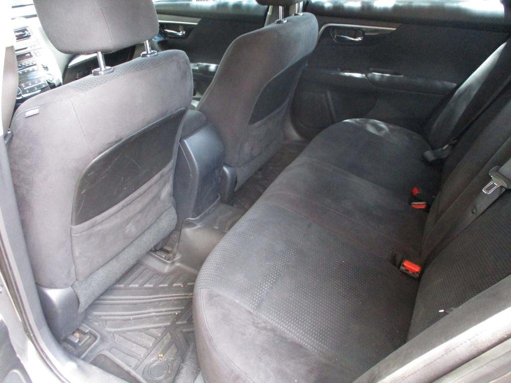 Nissan Altima  2014