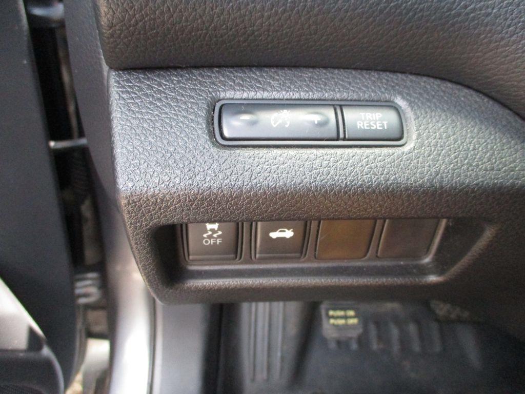 Nissan Altima  2014
