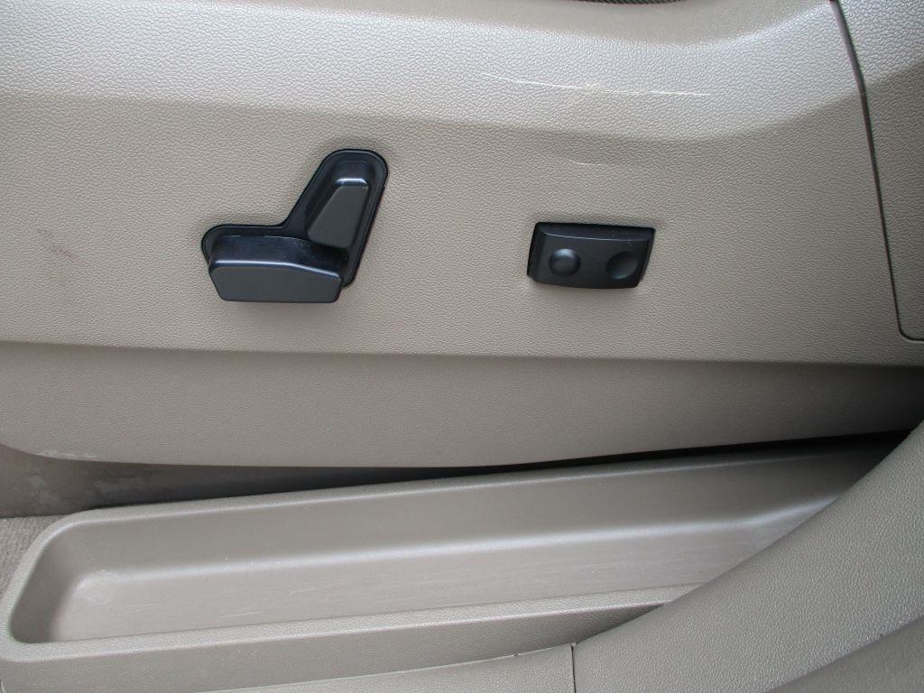 Chrysler Town & Country  2014