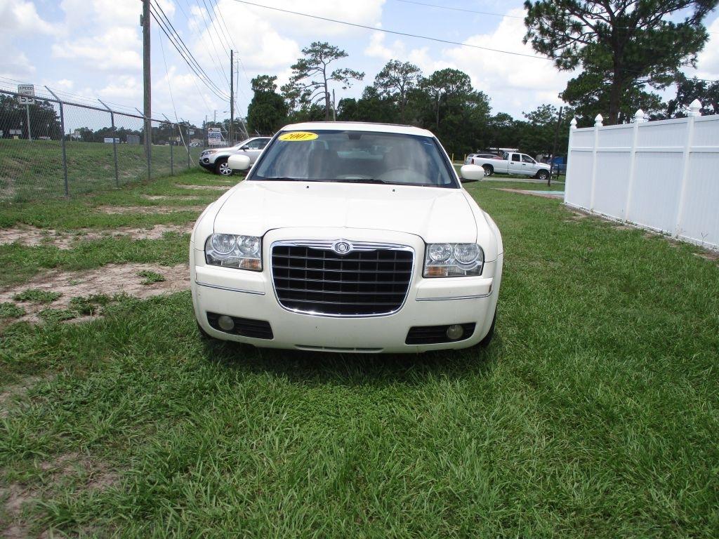Chrysler 300  2007
