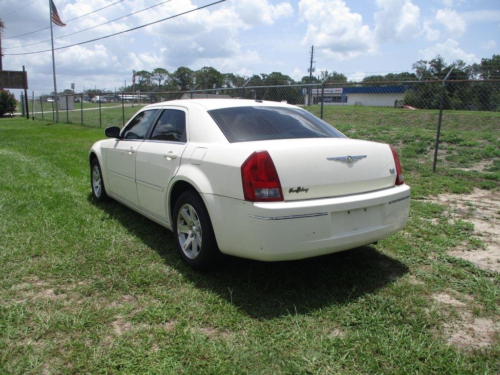 Chrysler 300  2007