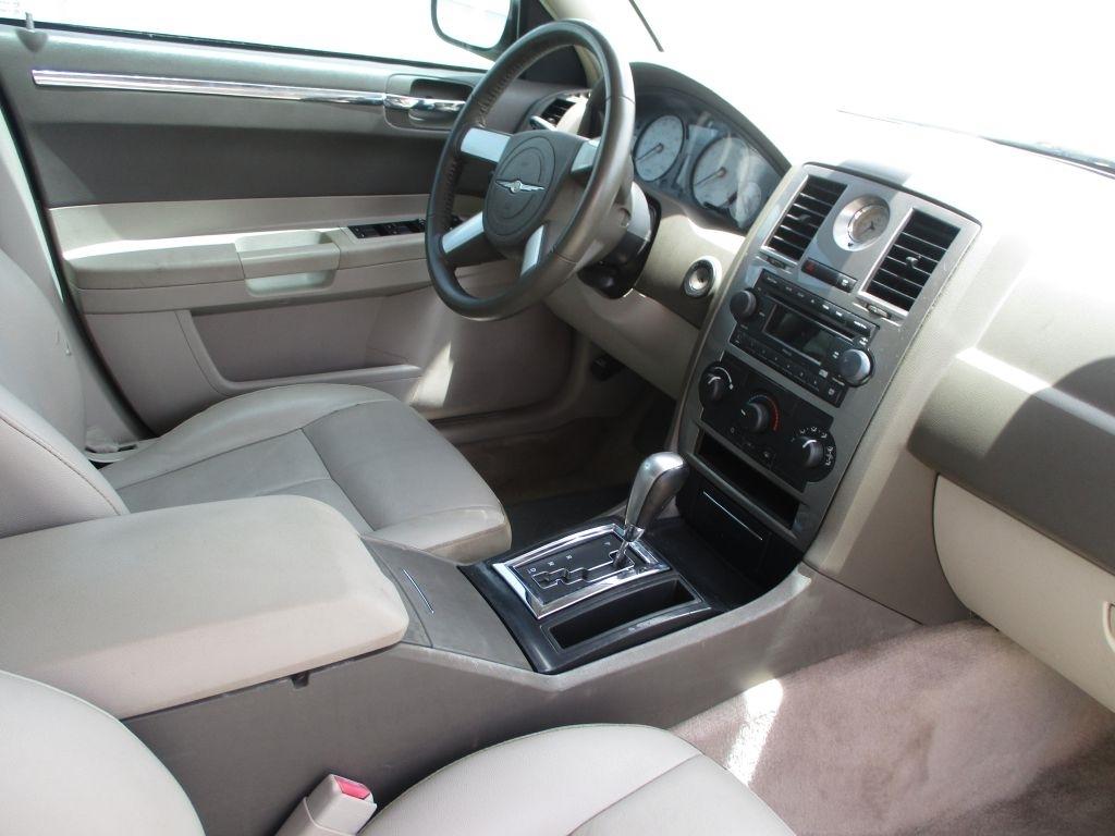 Chrysler 300  2007