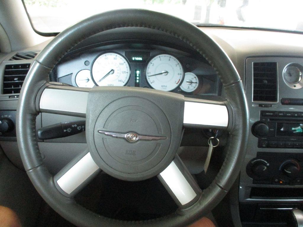 Chrysler 300  2007