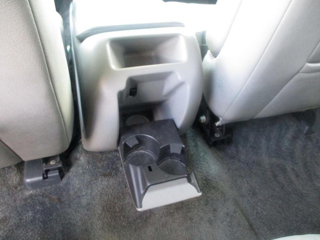 Chevrolet Tahoe  2001