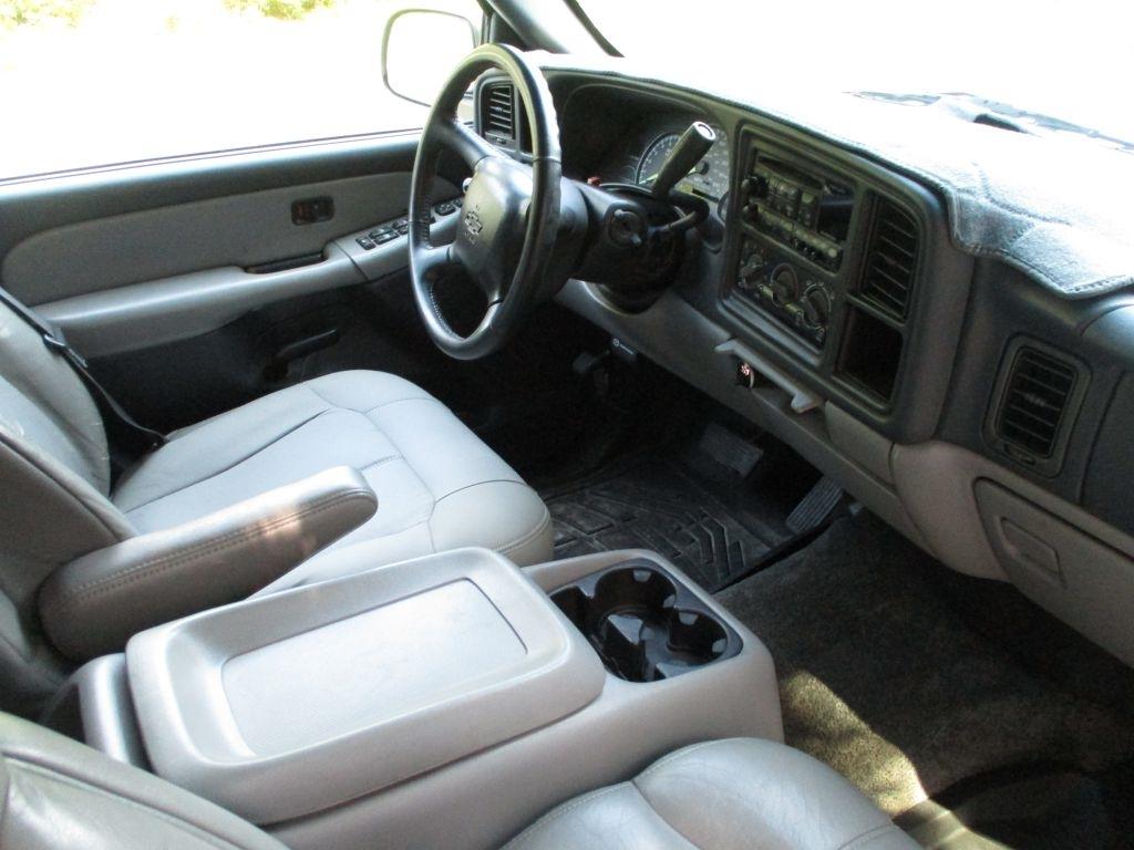 Chevrolet Tahoe  2001