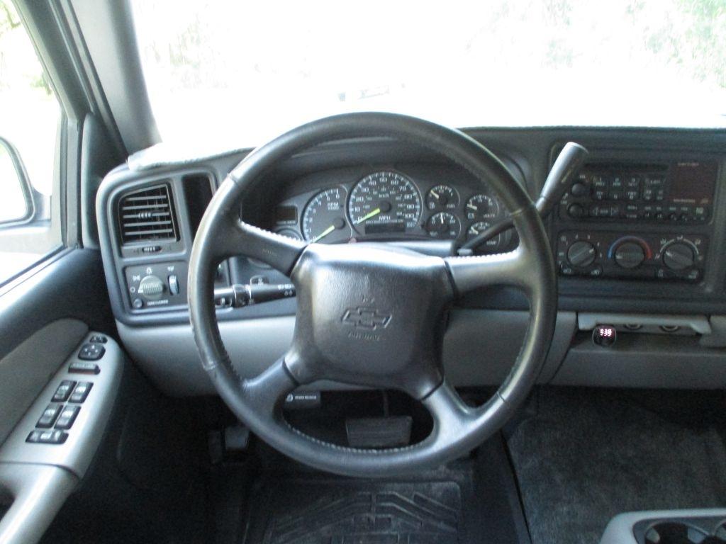 Chevrolet Tahoe  2001