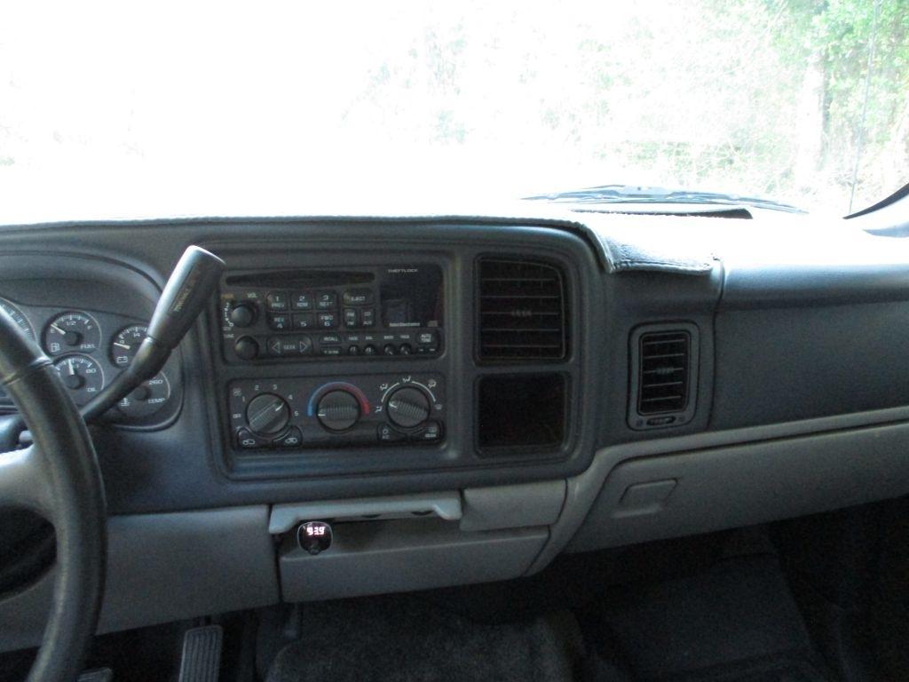 Chevrolet Tahoe  2001