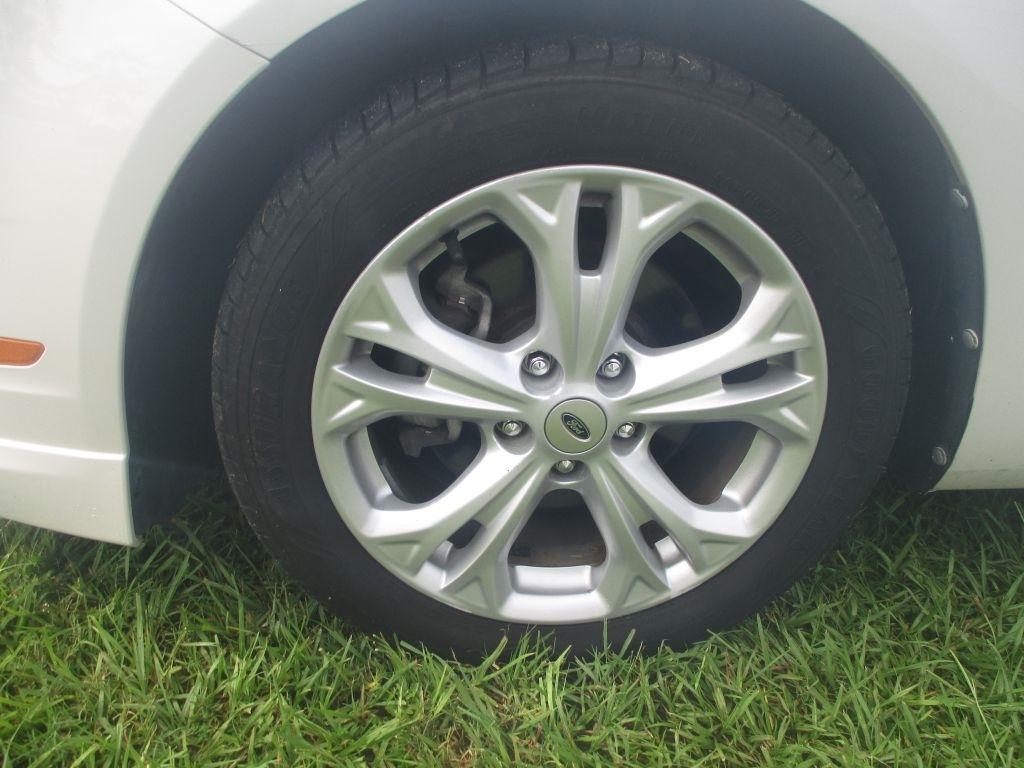 Ford Fusion  2012