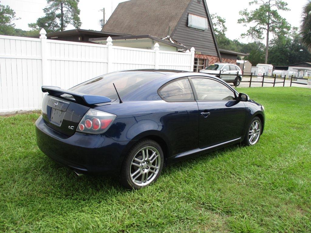 Scion tC  2010
