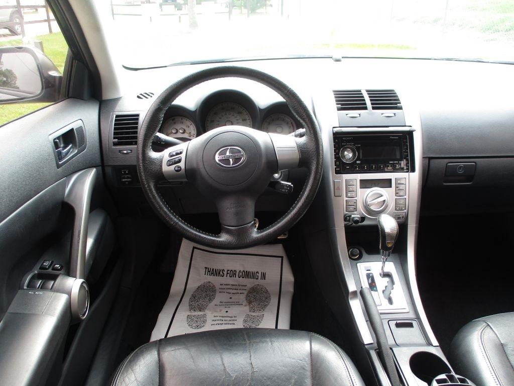 Scion tC  2010