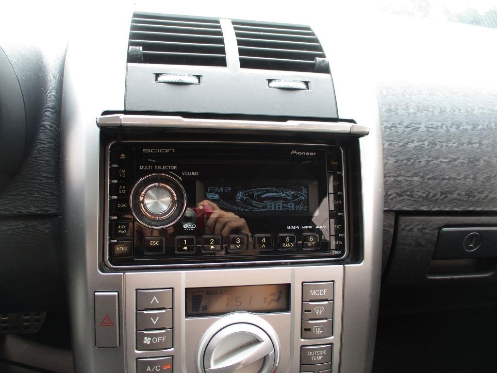 Scion tC  2010