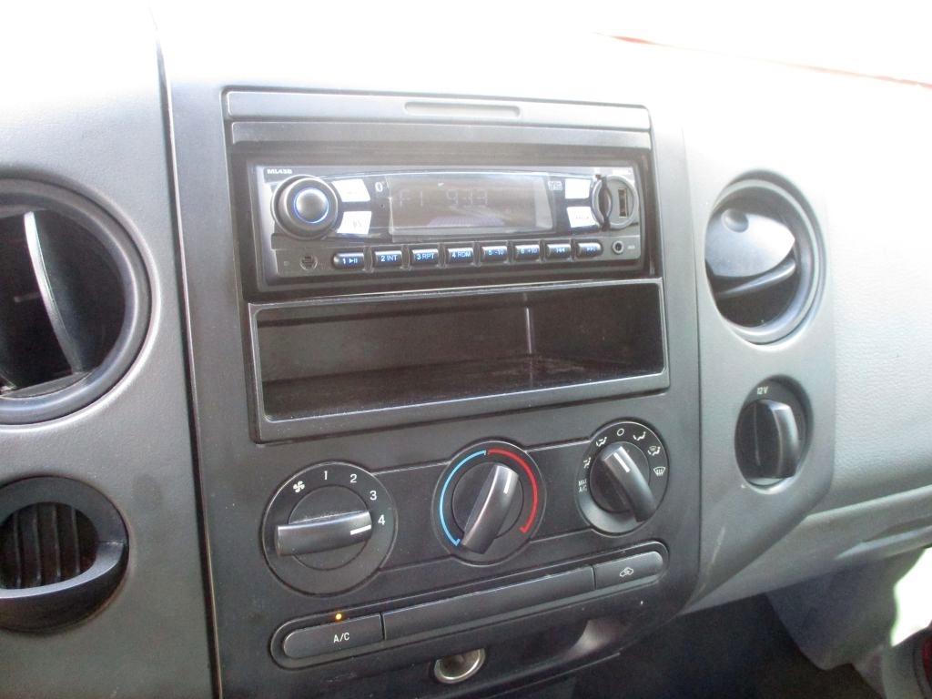 Ford F-150  2005