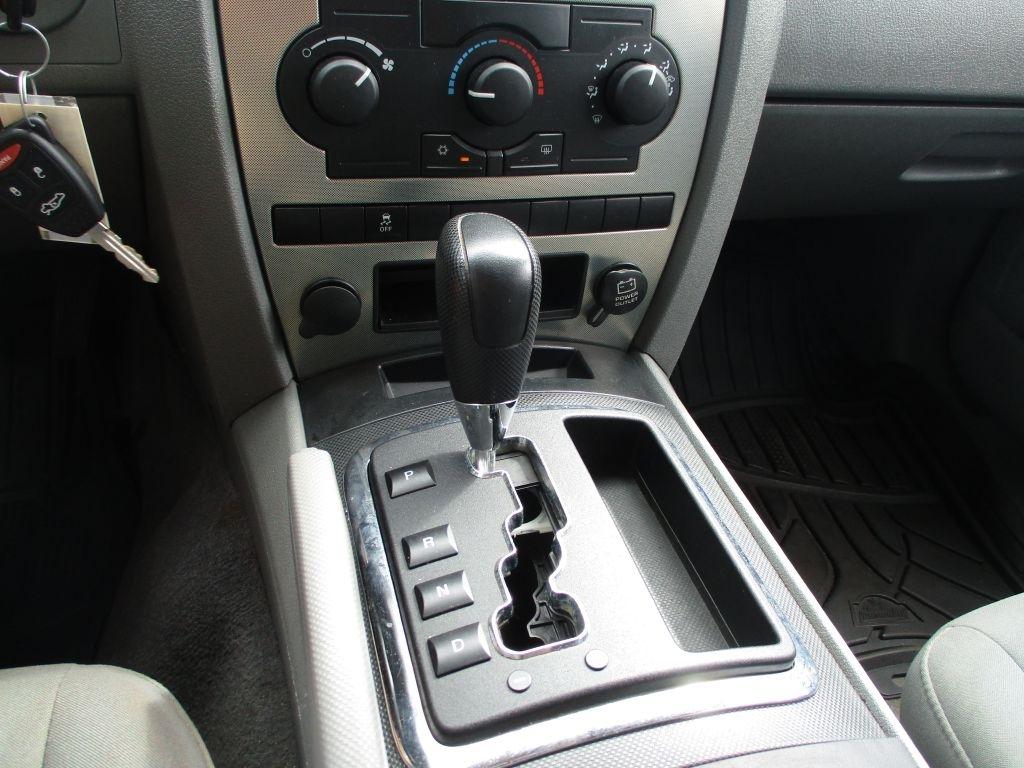 Jeep Grand Cherokee  2006