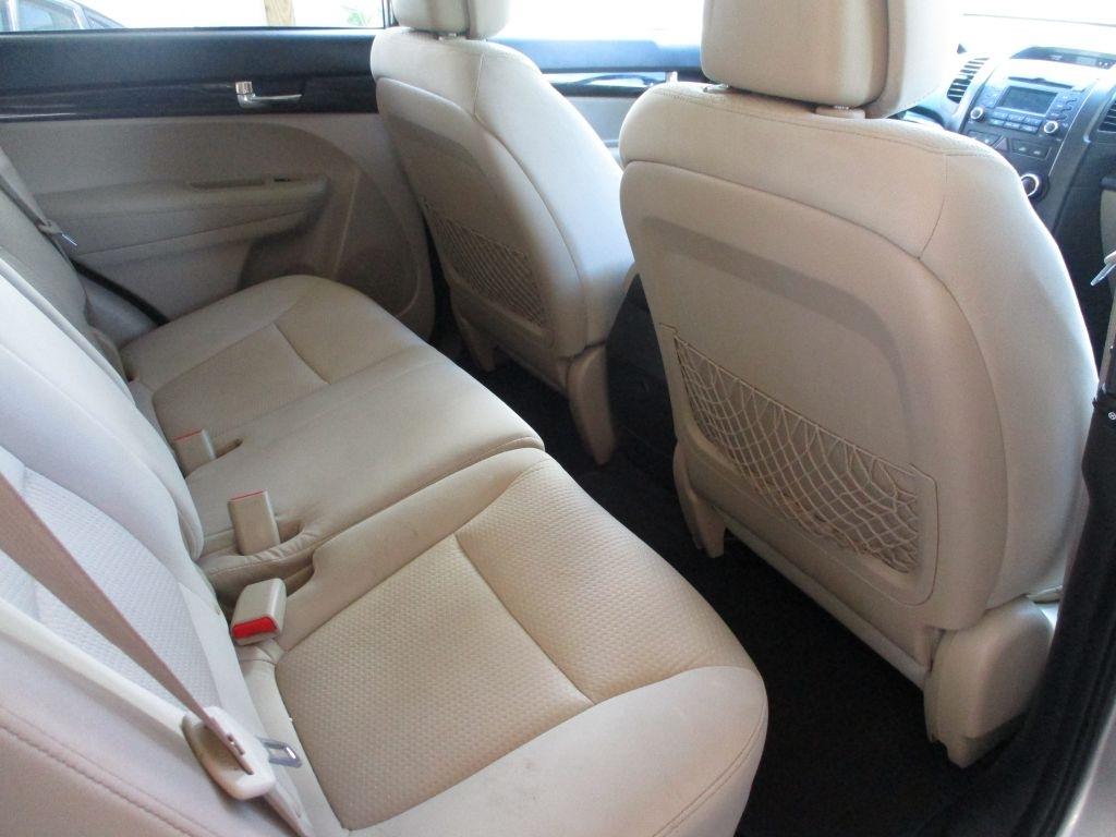 Kia Sorento  2013