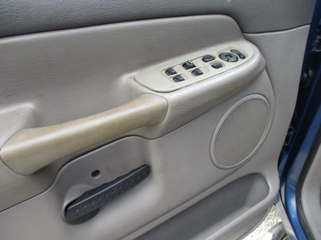 Dodge Ram 1500  2004