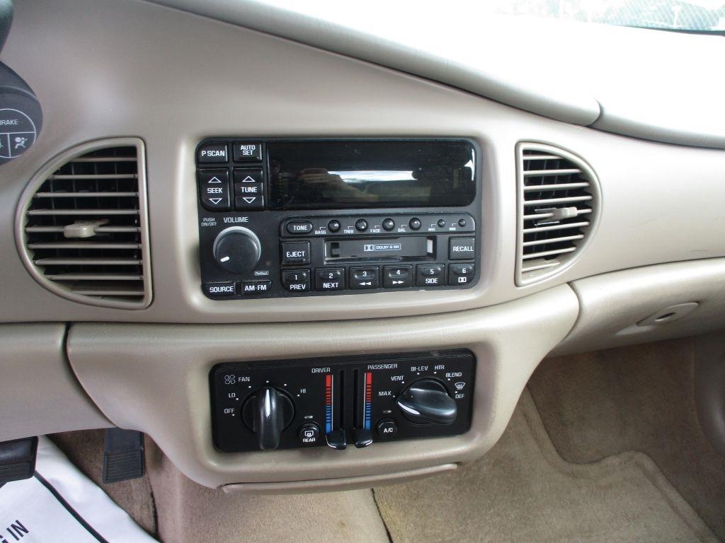 Buick Century  2003