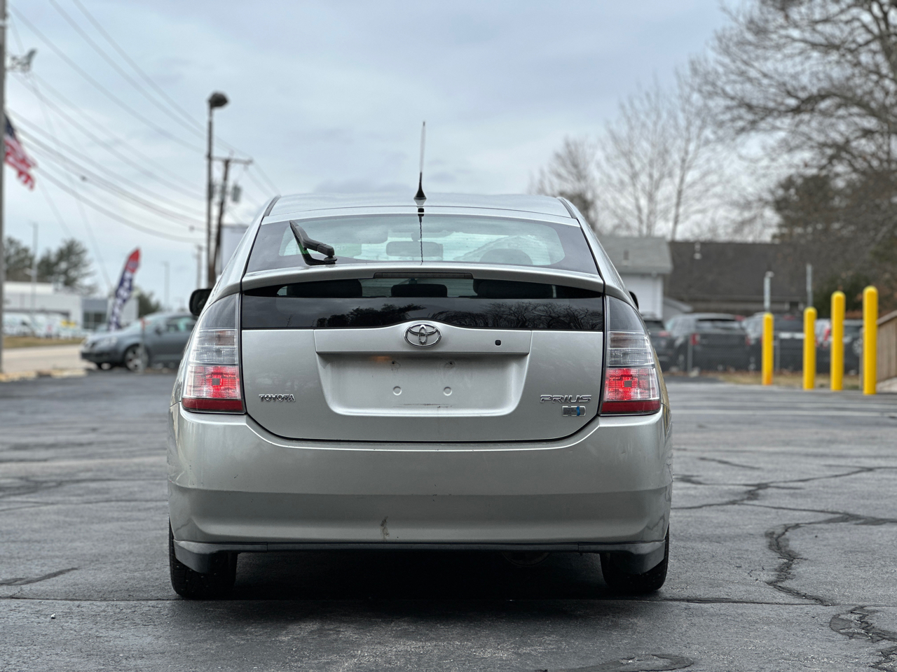 Used 2005 Toyota Prius 4Door Liftback for Sale in Raynham MA 02767