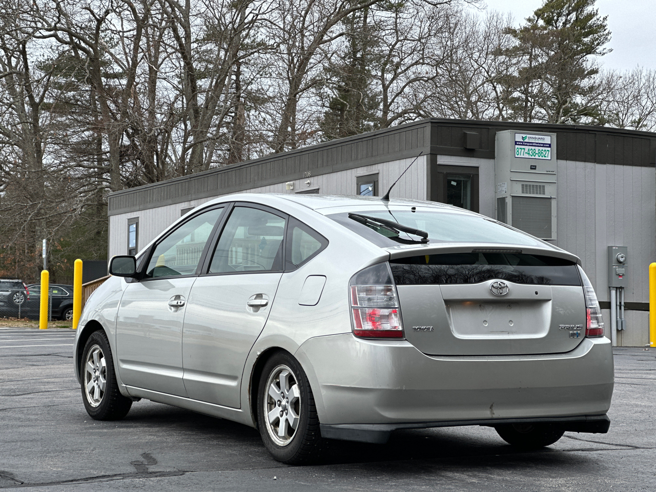 Used 2005 Toyota Prius 4Door Liftback for Sale in Raynham MA 02767