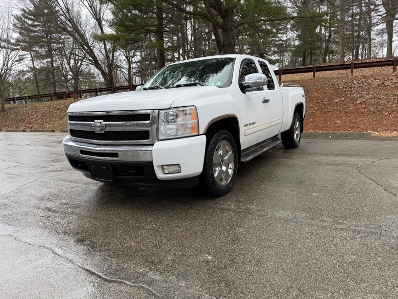 2010 Chevrolet Silverado 1500 LT's photo