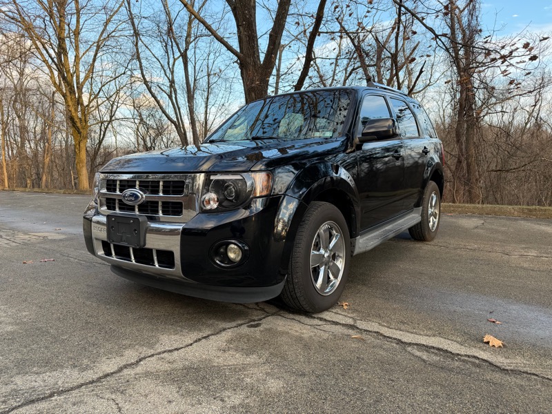 2012 Ford Escape Limited's photo
