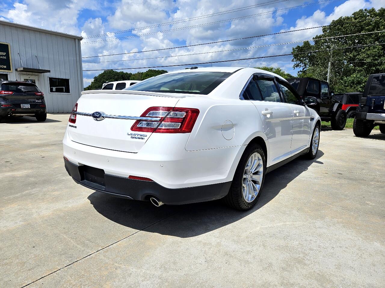 Used 2013 Ford Taurus Limited Fwd For Sale In Cleveland Ga 30528