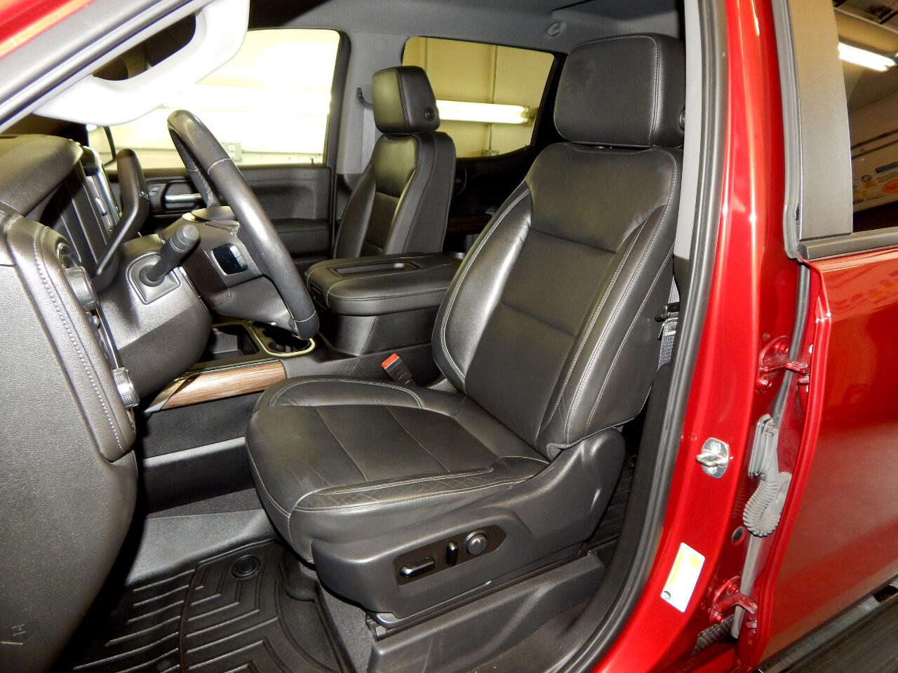 Chevrolet Silverado 1500 4WD Crew Cab 147" RST 2020 Chevrolet Silverado 1500 4WD Crew Cab 147" RST 2020