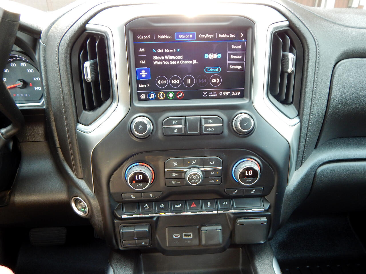 Chevrolet Silverado 1500 4WD Crew Cab 147" RST 2020 Chevrolet Silverado 1500 4WD Crew Cab 147" RST 2020