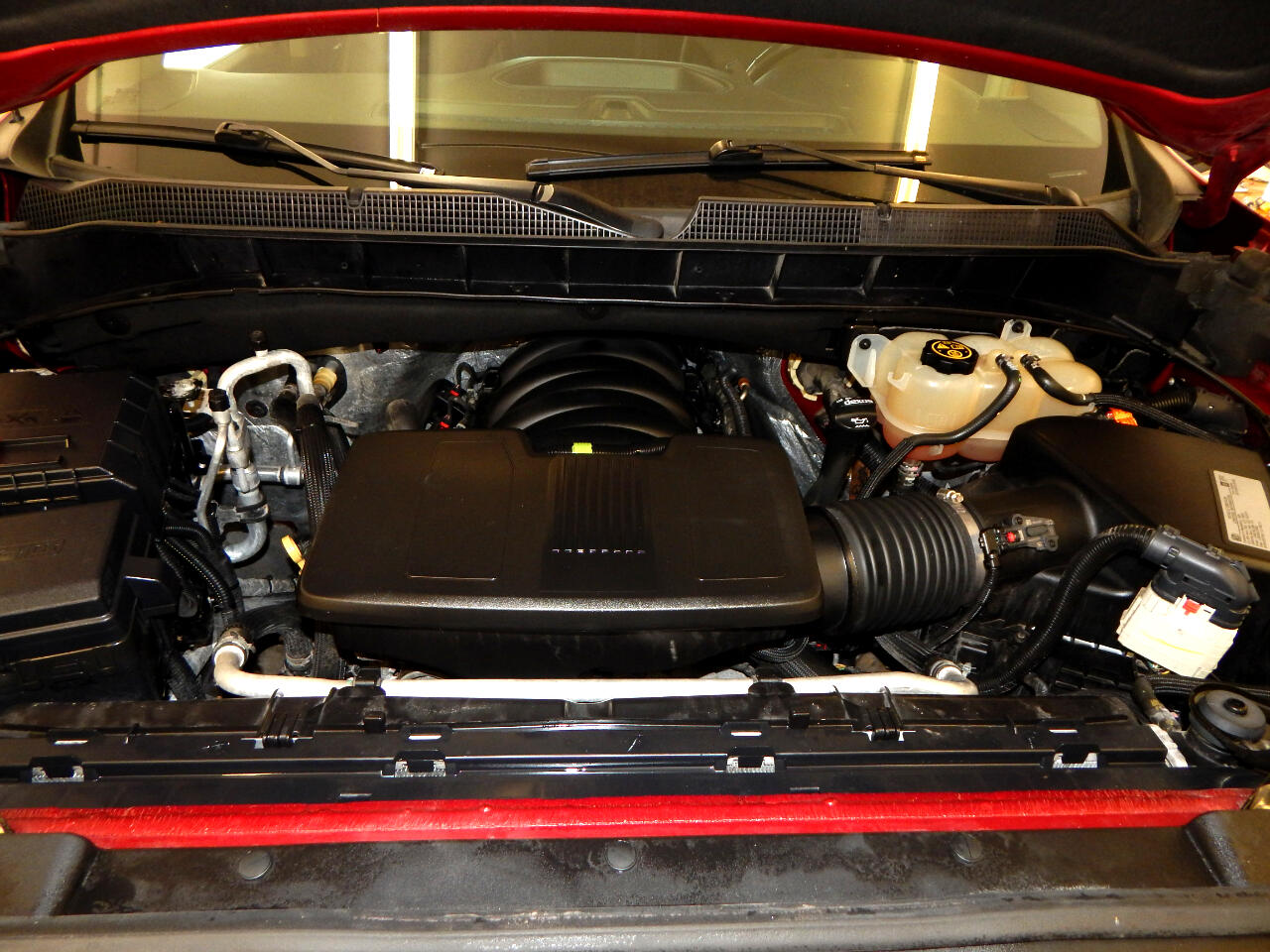 Chevrolet Silverado 1500 4WD Crew Cab 147" RST 2020 Chevrolet Silverado 1500 4WD Crew Cab 147" RST 2020