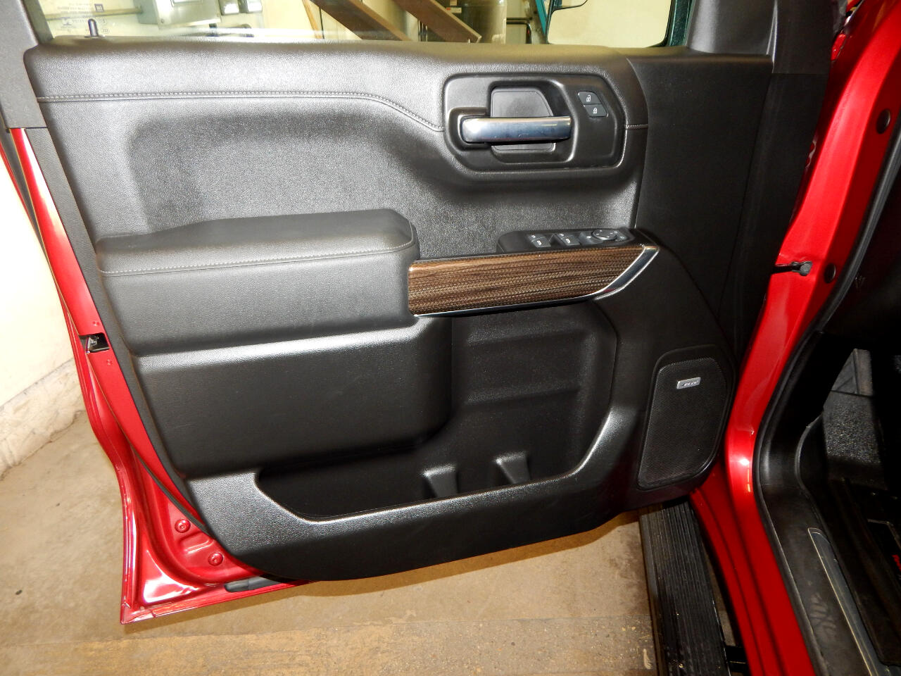 Chevrolet Silverado 1500 4WD Crew Cab 147" RST 2020 Chevrolet Silverado 1500 4WD Crew Cab 147" RST 2020