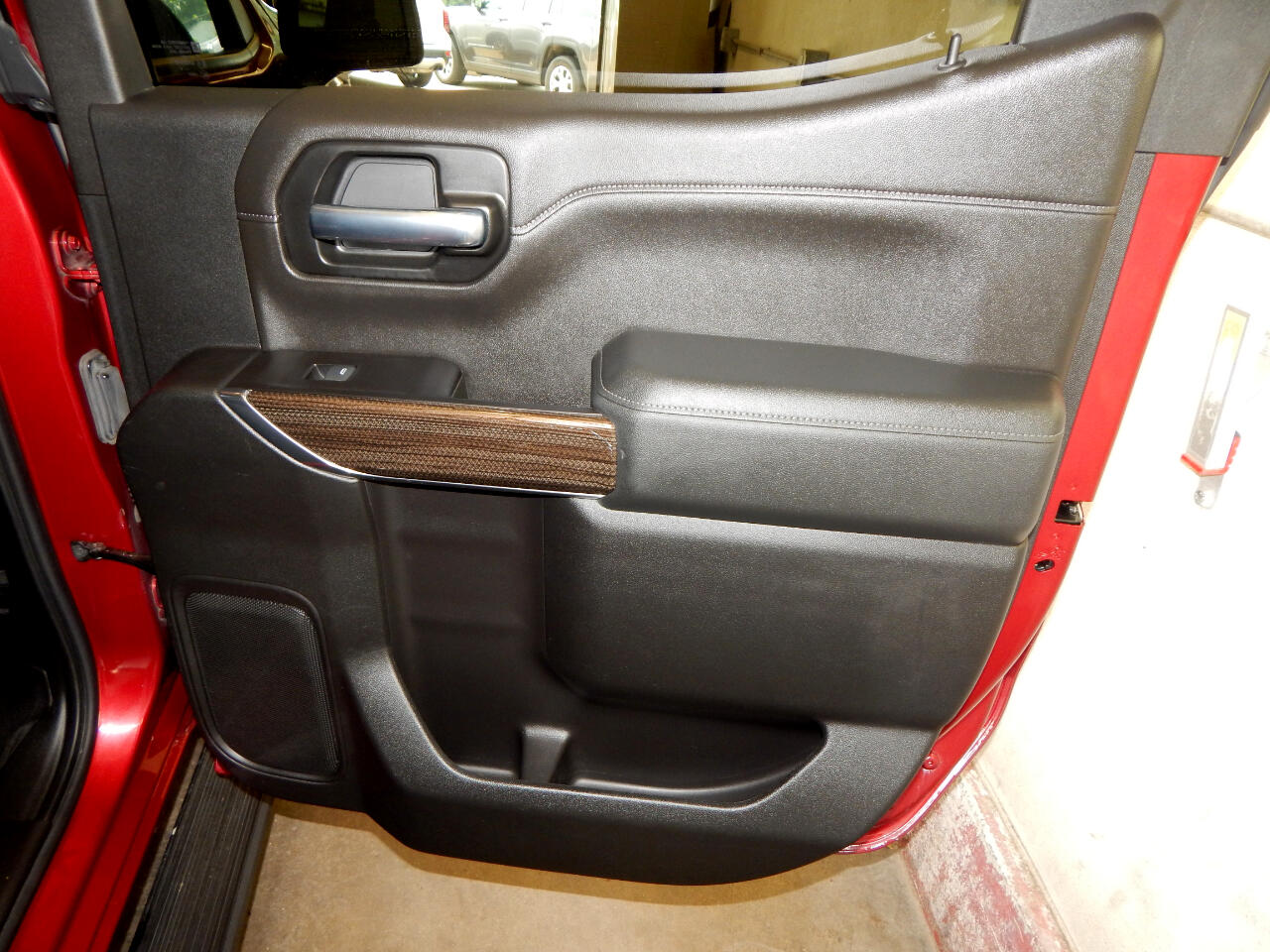 Chevrolet Silverado 1500 4WD Crew Cab 147" RST 2020 Chevrolet Silverado 1500 4WD Crew Cab 147" RST 2020