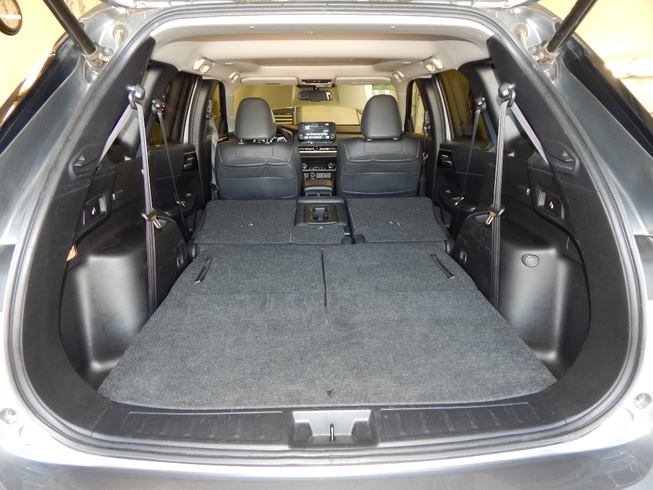 2024 Mitsubishi Outlander SE Black Edition photo 23