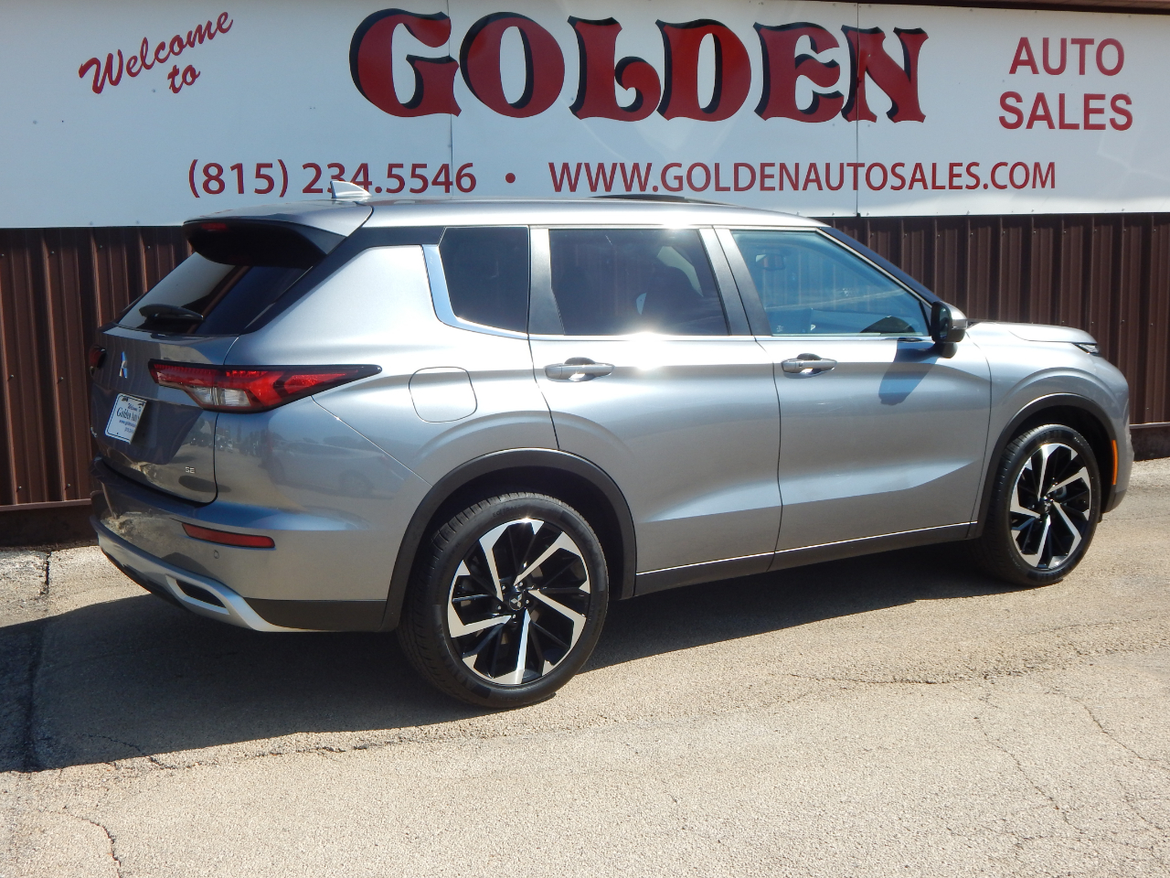 2024 Mitsubishi Outlander SE Black Edition photo 39