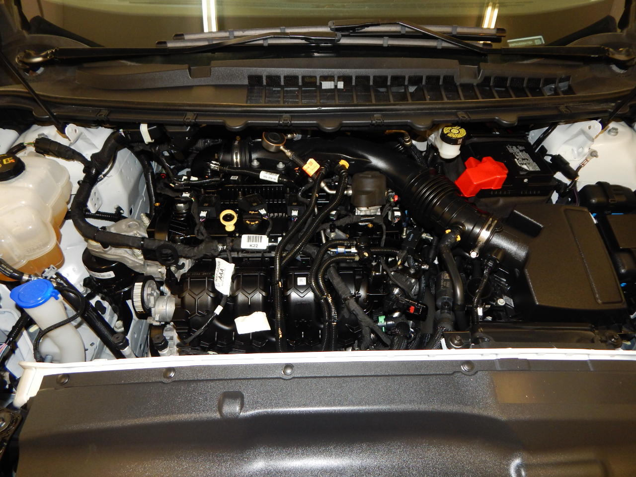 2024 Ford Edge SEL photo 17