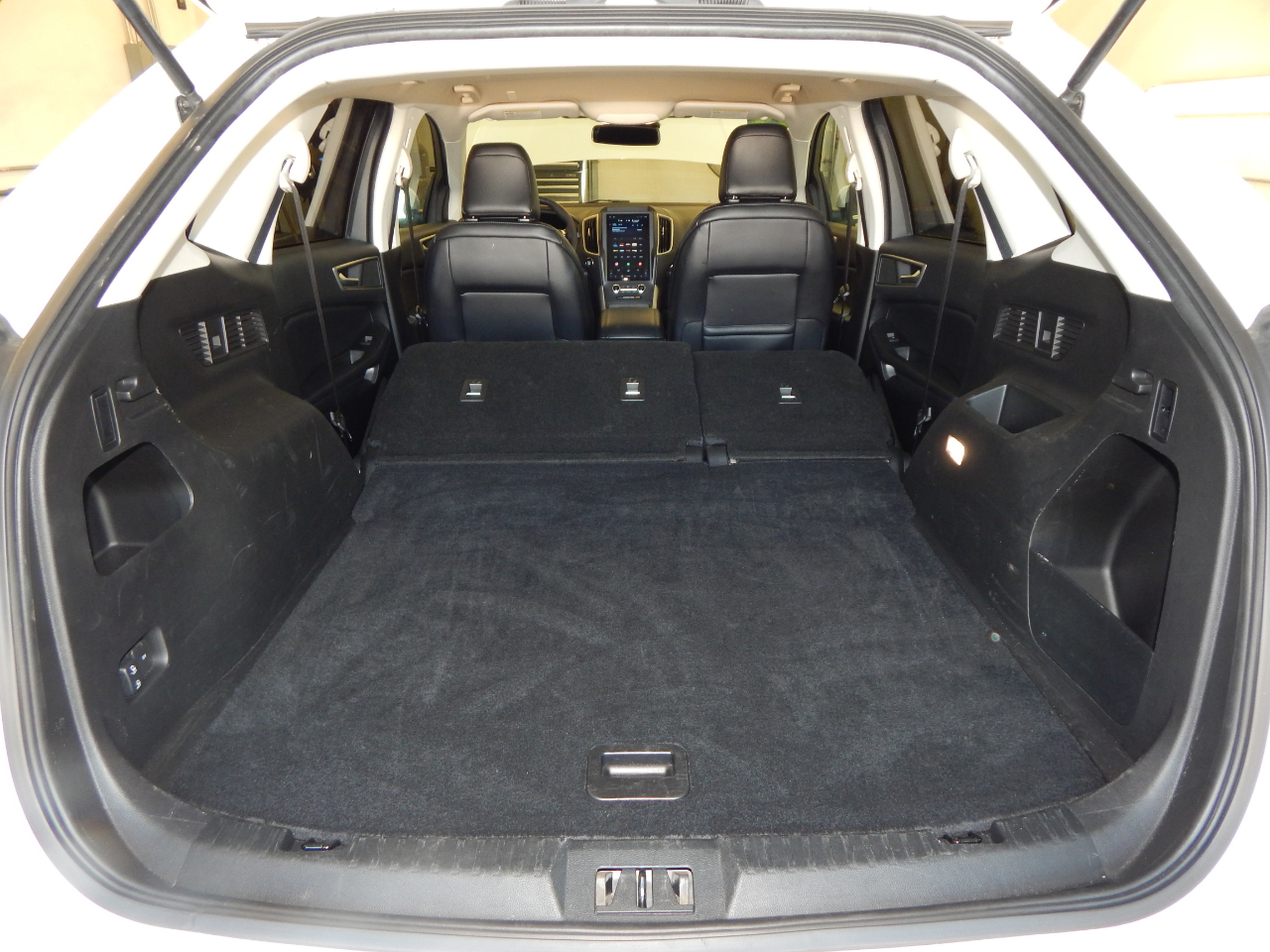 2024 Ford Edge SEL photo 18