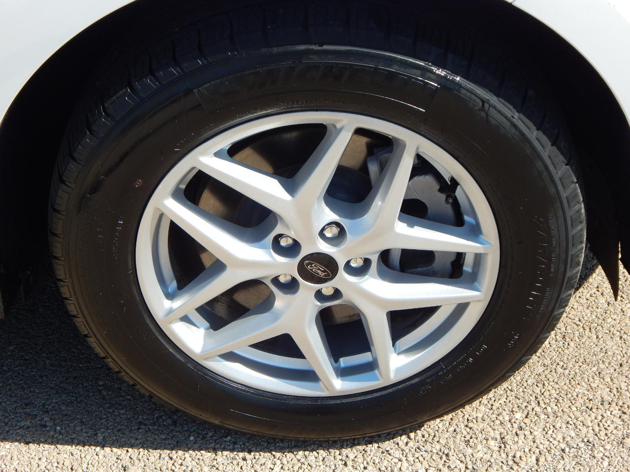 2024 Ford Edge SEL photo 27