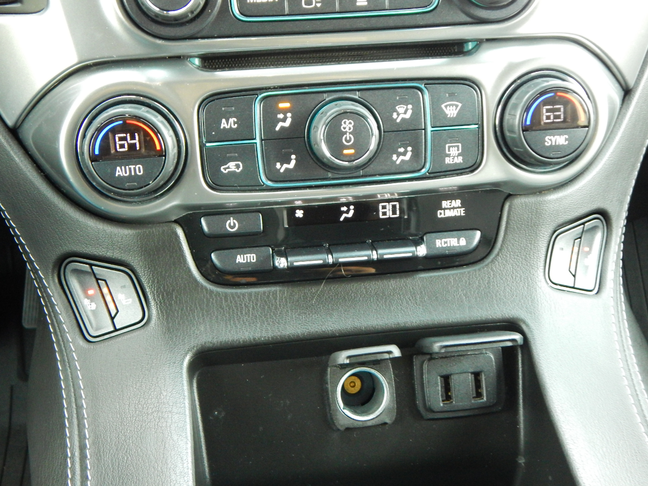 Chevrolet Tahoe 4WD 4dr LT 2020