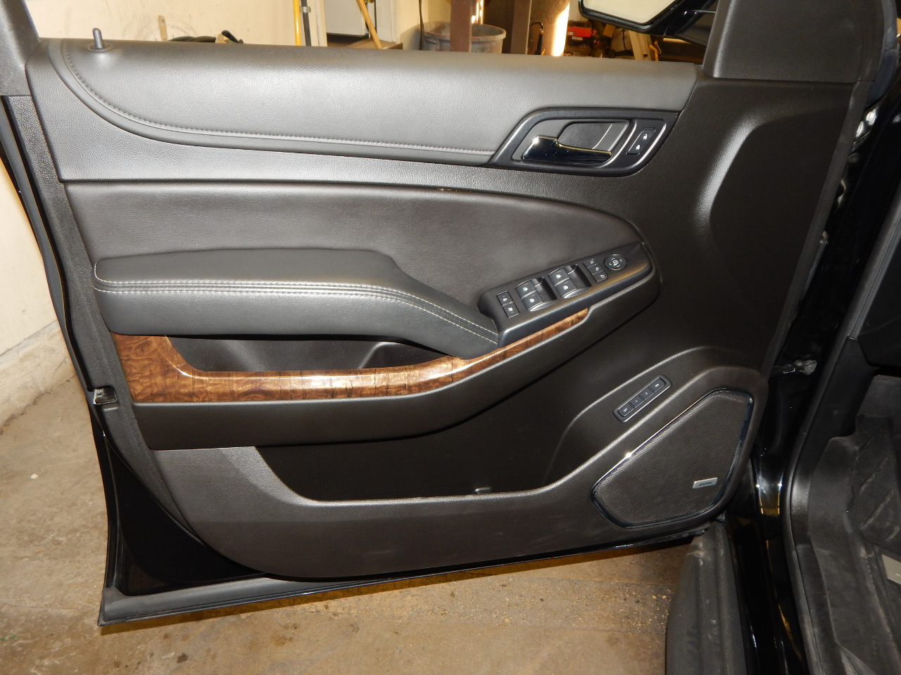 Chevrolet Tahoe 4WD 4dr LT 2020