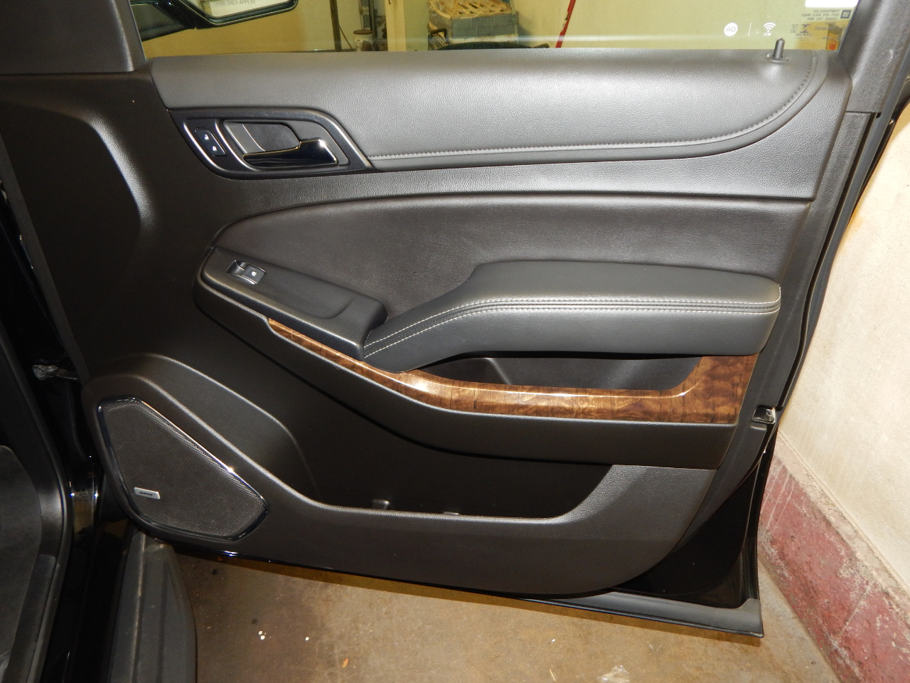 Chevrolet Tahoe 4WD 4dr LT 2020