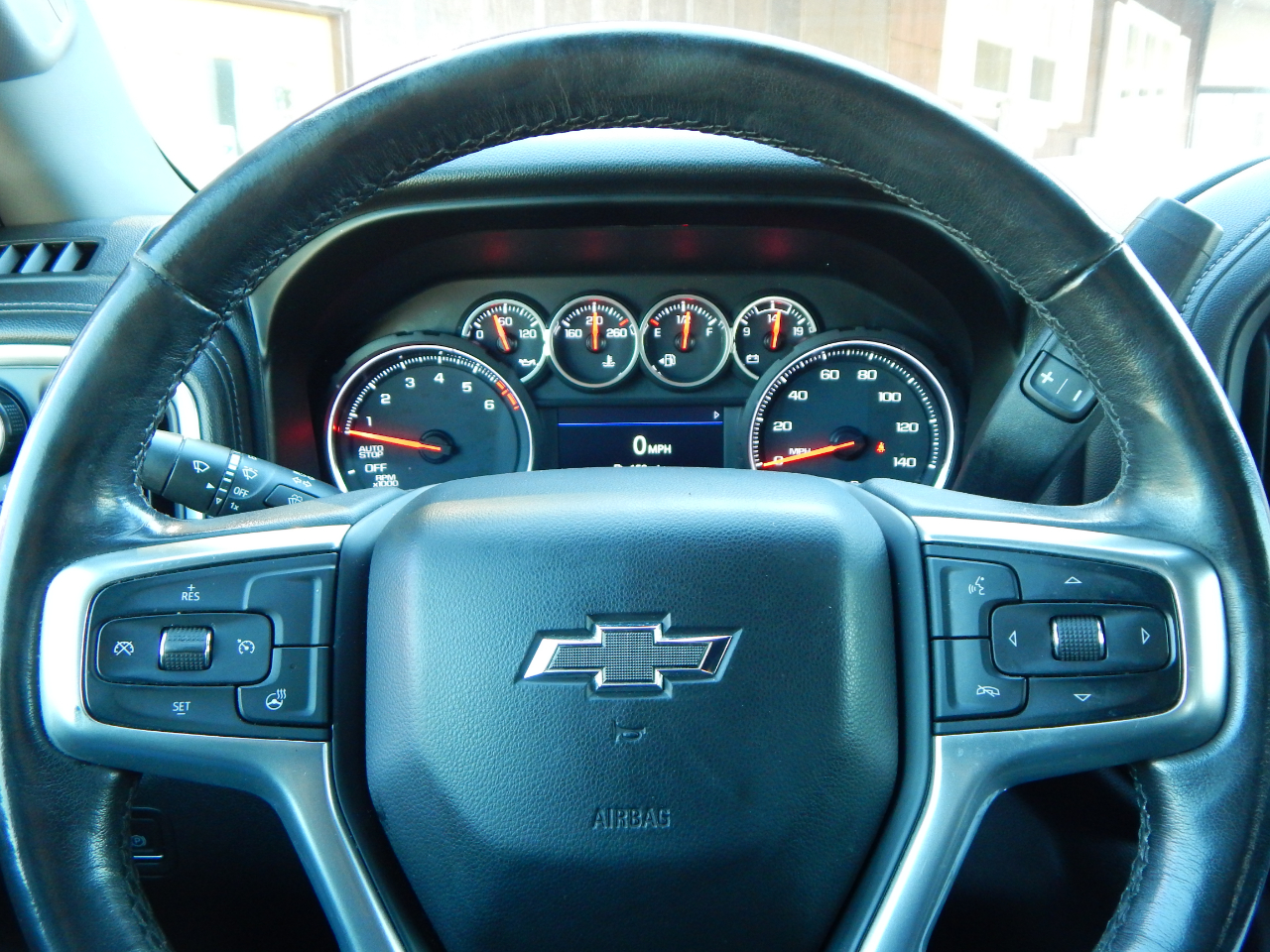 Chevrolet Silverado 1500 4WD Crew Cab 147" RST 2020